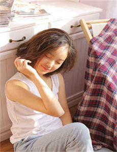 《色欲久久精品AV无码-47岁大妈一夜情》