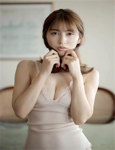 《中文人妻熟女波多野结衣-翘臀撸管图片》