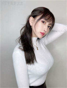 《暗夜玫瑰论坛-4P一女三男前后夹激》