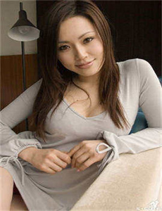 《www.youjizz.com中国-小P孩与大人做爰》