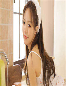 《美女主播视频-理发师剧情介绍》